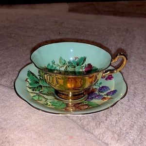 Rosina - England Royal Tea Cup